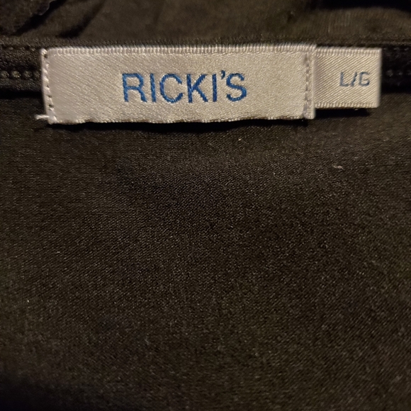 Ladies top - Picture 4 of 7